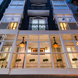 Boutique Caravan Cinema Guest house Bilbao