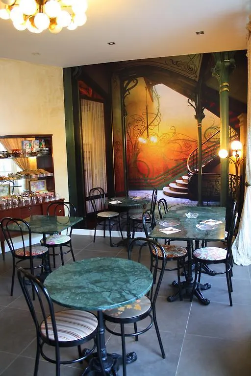La Casa Azul B&B + Apartments Malaga Bed & Breakfast