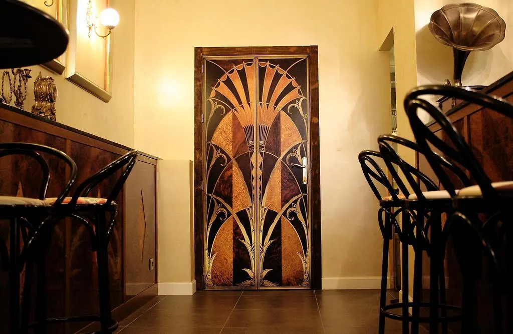 La Casa Azul B&B + Apartments Malaga 2*,  Spain