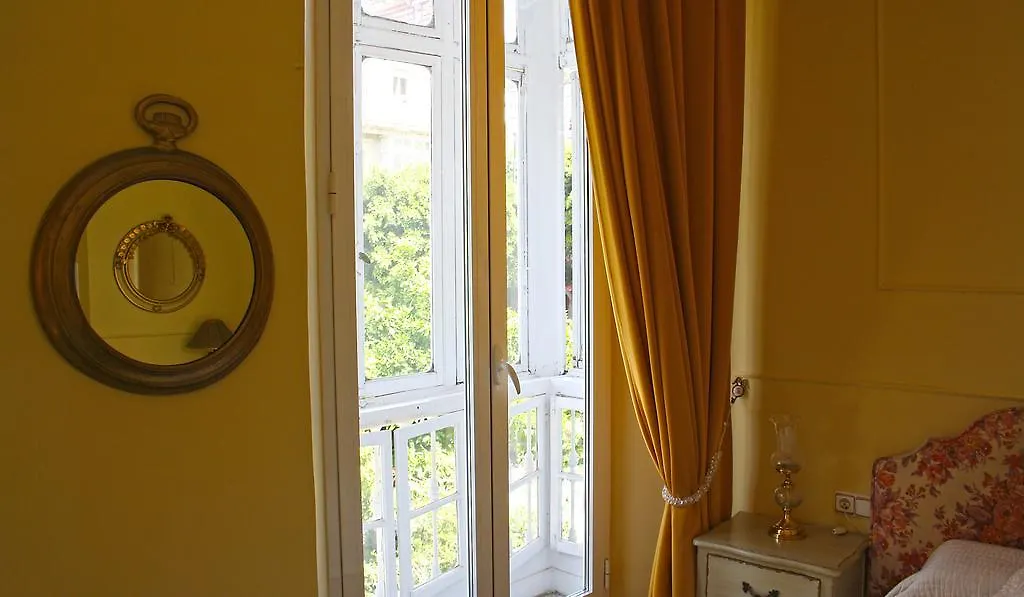 ** Bed & Breakfast La Casa Azul B&B + Apartments Malaga Spain