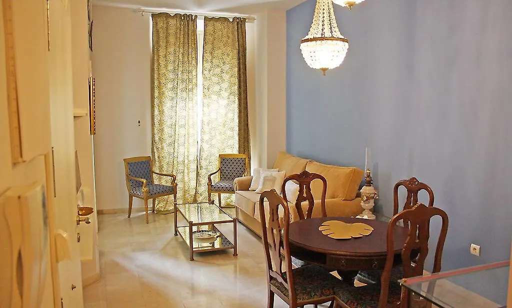La Casa Azul B&B + Apartments Malaga Bed & Breakfast