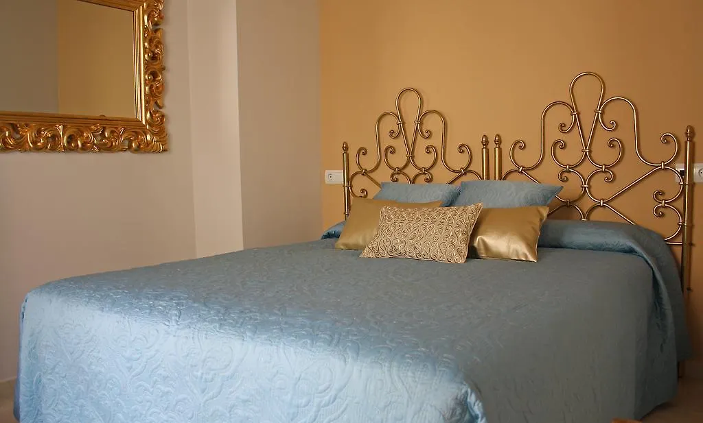 La Casa Azul B&B + Apartments Malaga