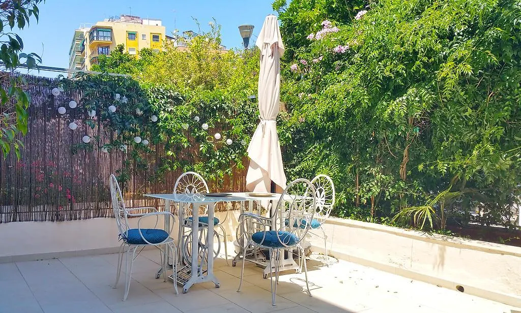 Bed & Breakfast La Casa Azul B&B + Apartments Malaga