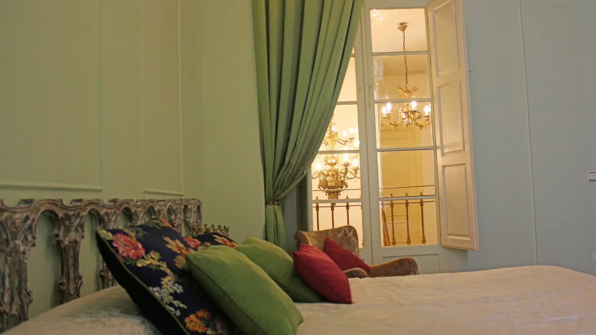 Bed & Breakfast La Casa Azul B&B + Apartments Malaga