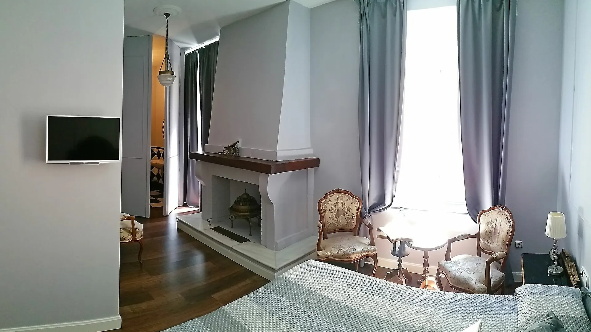 La Casa Azul B&B + Apartments Malaga Spain