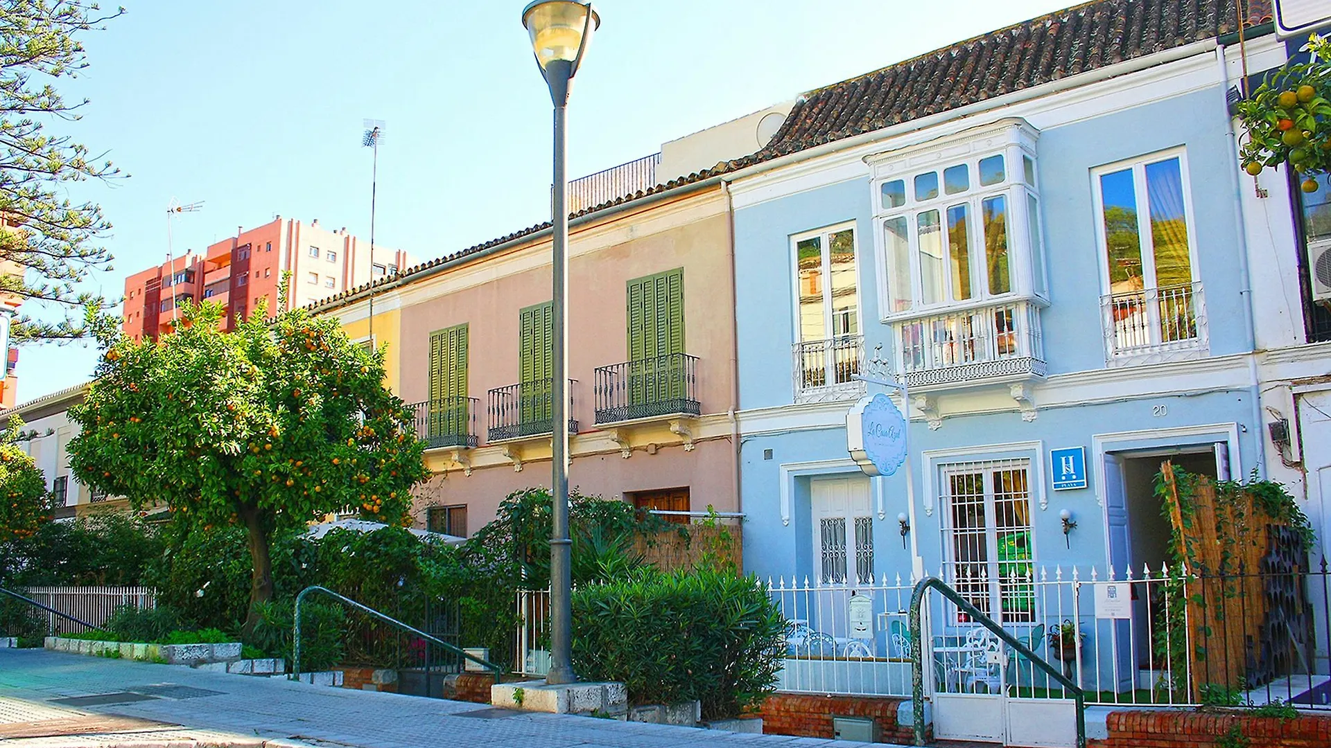La Casa Azul B&B + Apartments Malaga 2*,  Spain